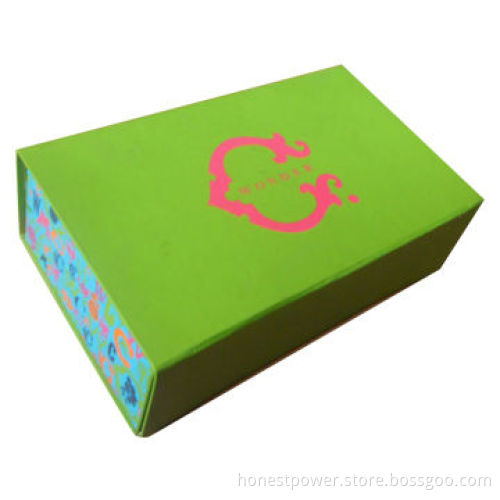 Folding Gift Boxes, Made of Rigid Cardboard, Customized Designs and Sizes are Accepted
